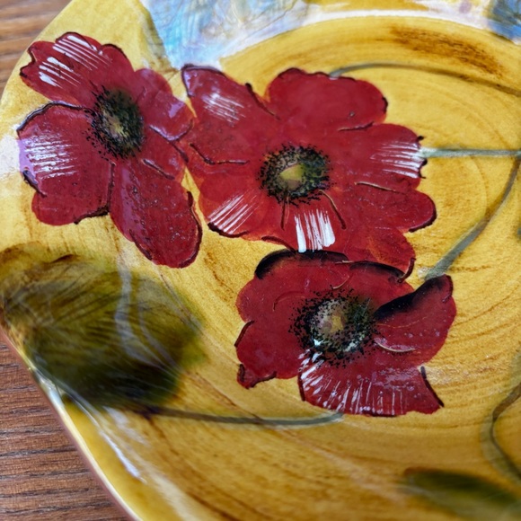 Fleur Rouge Nanette Vacher Ambiance Hand Painted Ruffled plate bowl 6 3/4 4 pc - Picture 7 of 7